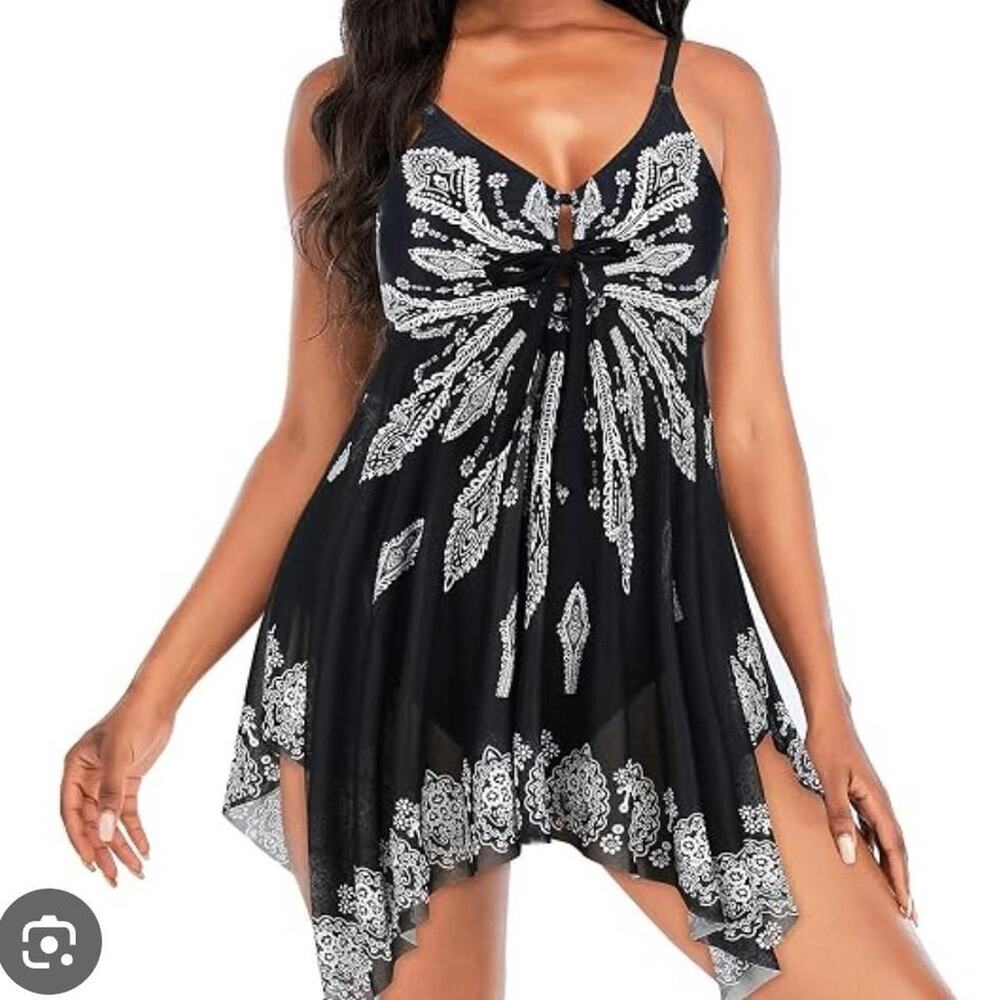 Black white paisley print swimsuit